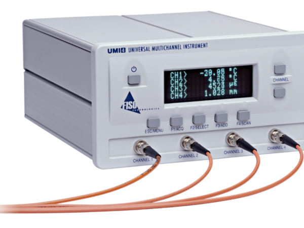 Thiết bị thu thập dữ liệu UMI Multi-Channel Tabletop Datalogger – Roctest.Canada